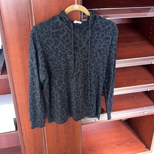 LNA animal print hoodie size small. Super comfy!!!!